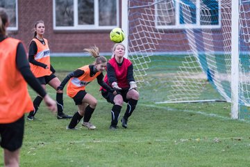 Bild 108 - Frauen TSV Wiemersdorf - SG Wilstermarsch II : Ergebnis: 1:3